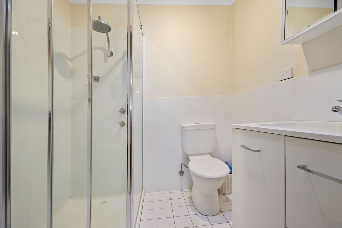 42 Mummaga Lake Drive, Dalmeny