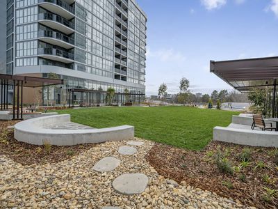 509 / 104 Easty Street, Phillip
