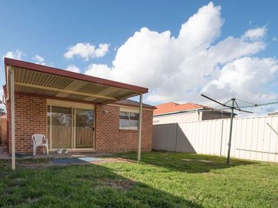4 Sandover Court, Wattle Grove