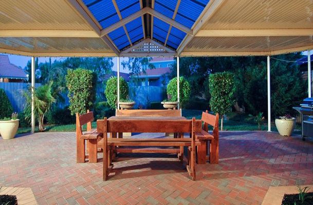 10 Skene Court, Greenvale