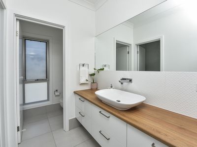 26 Lakeside Drive, Beachport