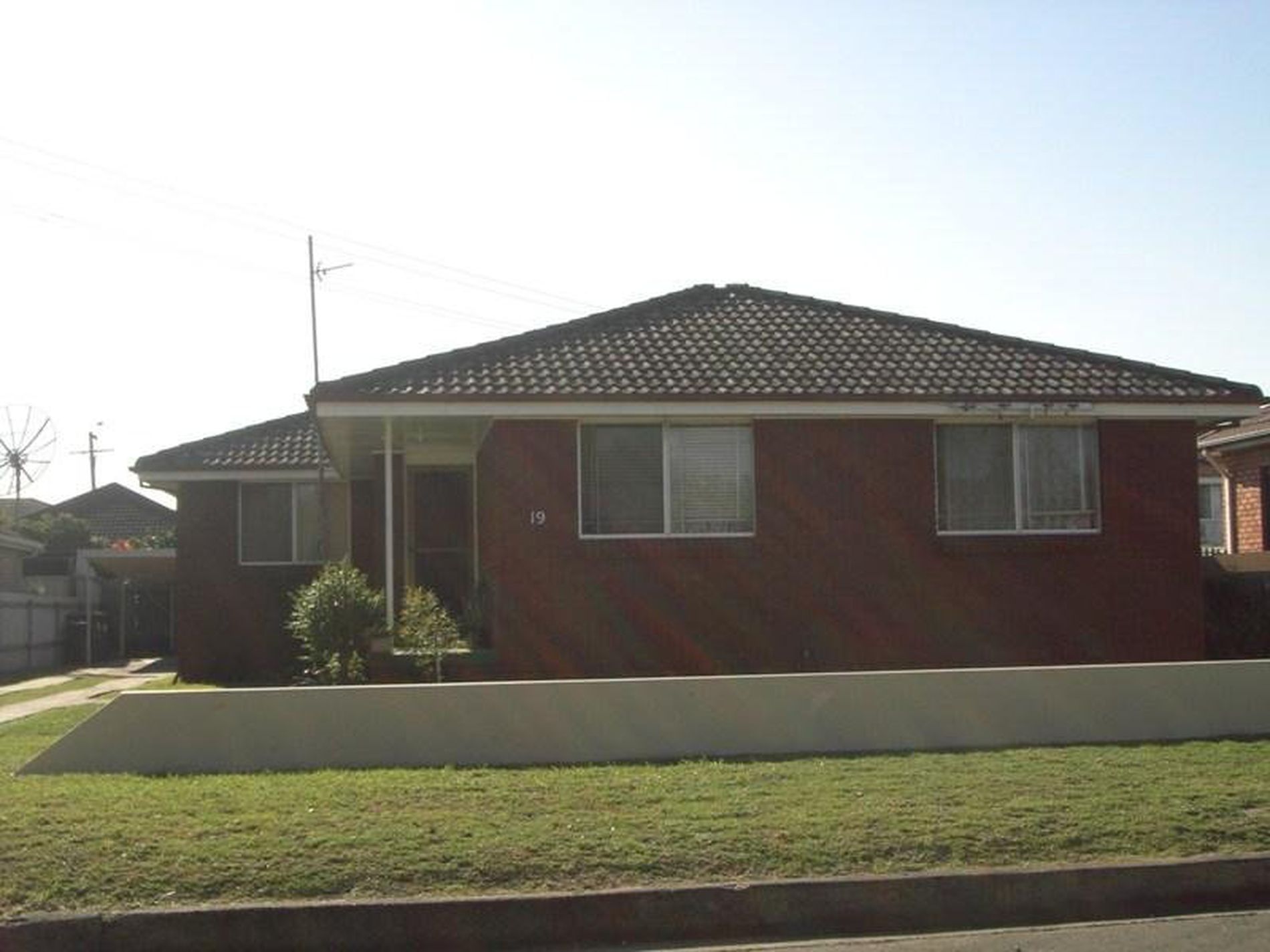 2 / 19 Sassafrass Ave, Windang