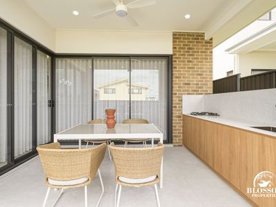 52 Centaurus way, Box Hill