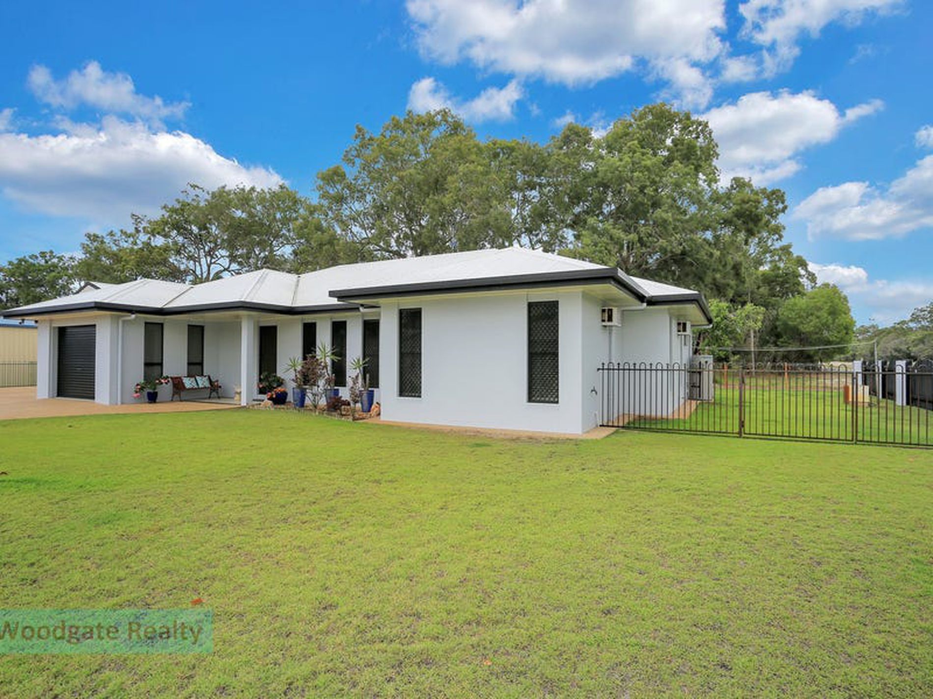 2 Driftwood Place, Woodgate