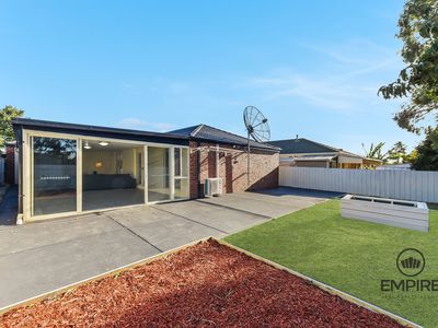 8 Pirita Place, Cranbourne West