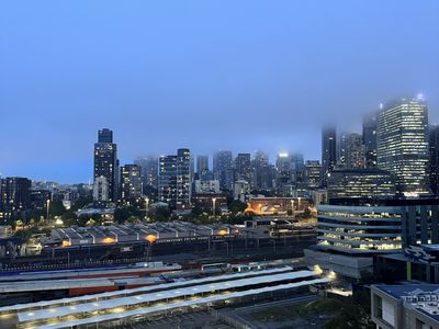 1409 / 2 Newquay Promenade, Docklands