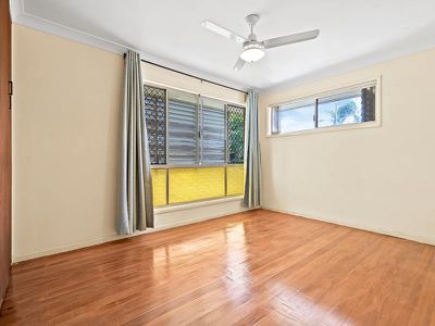 12 Kirstin Street, Eight Mile Plains