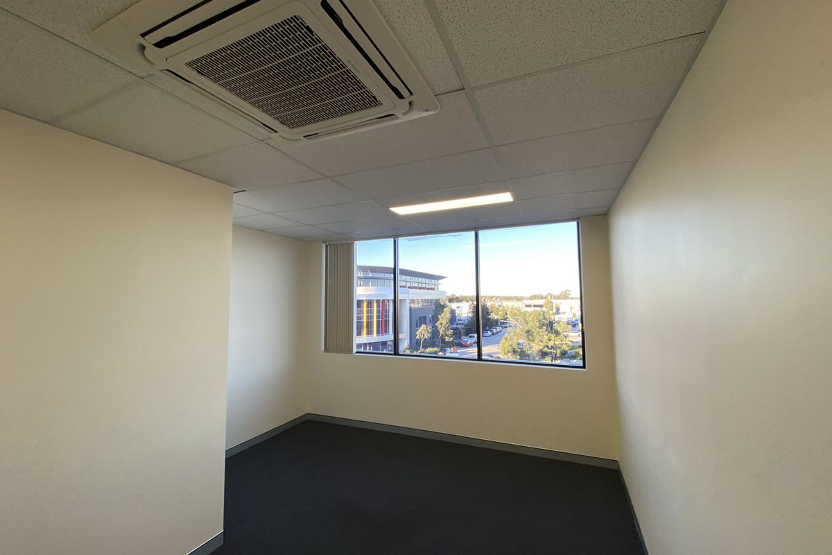 Unit 9 / 35 Wurrook Circuit, Caringbah