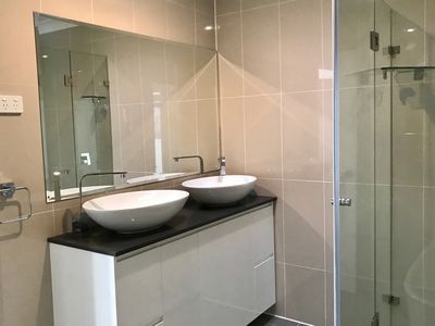 11A Brooks Terrace, Kanahooka