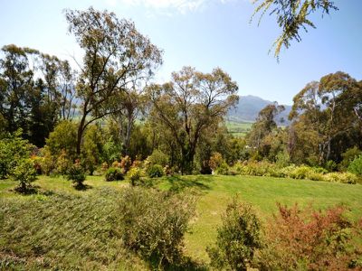 36 Sunrise Lane , Tawonga South