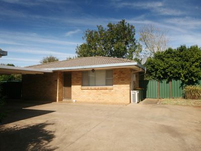 2 CUSHAN AVENUE, Gunnedah