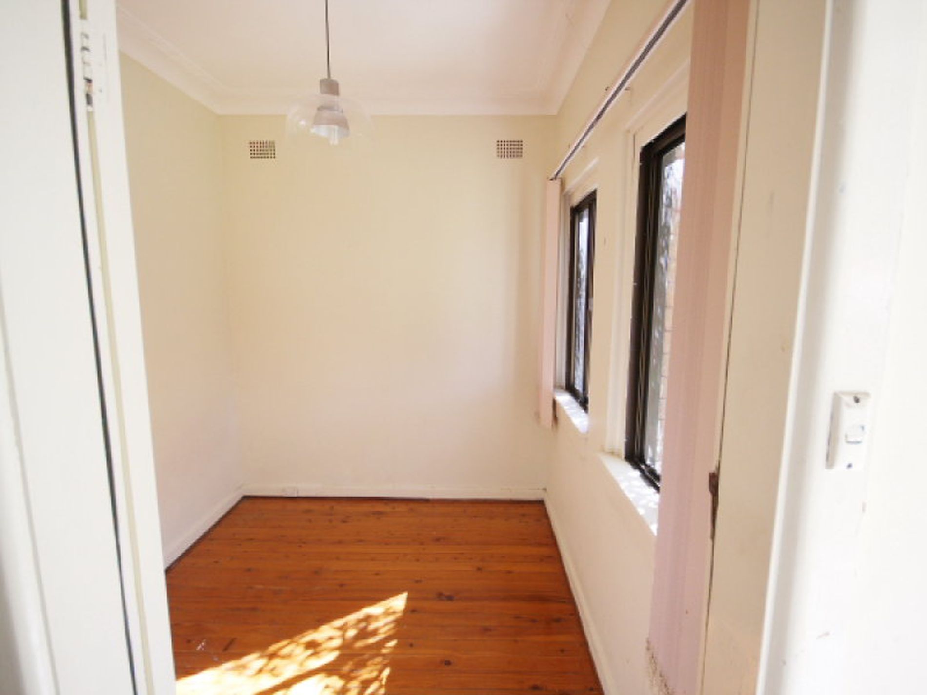 19 Mathewson Street, Eastgardens