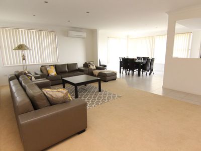 34 Cliff Road, Forster