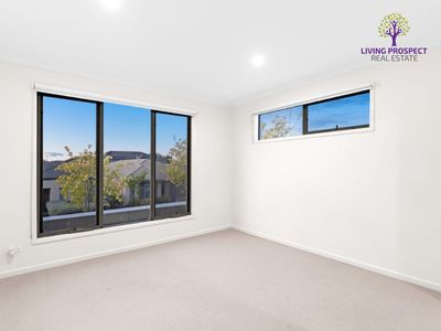 1 Grantham Walk, Williams Landing