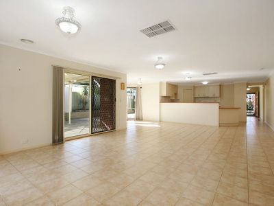 15 Clem Dr, Glenroy