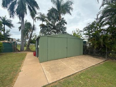 12 Brock Crescent, Dysart