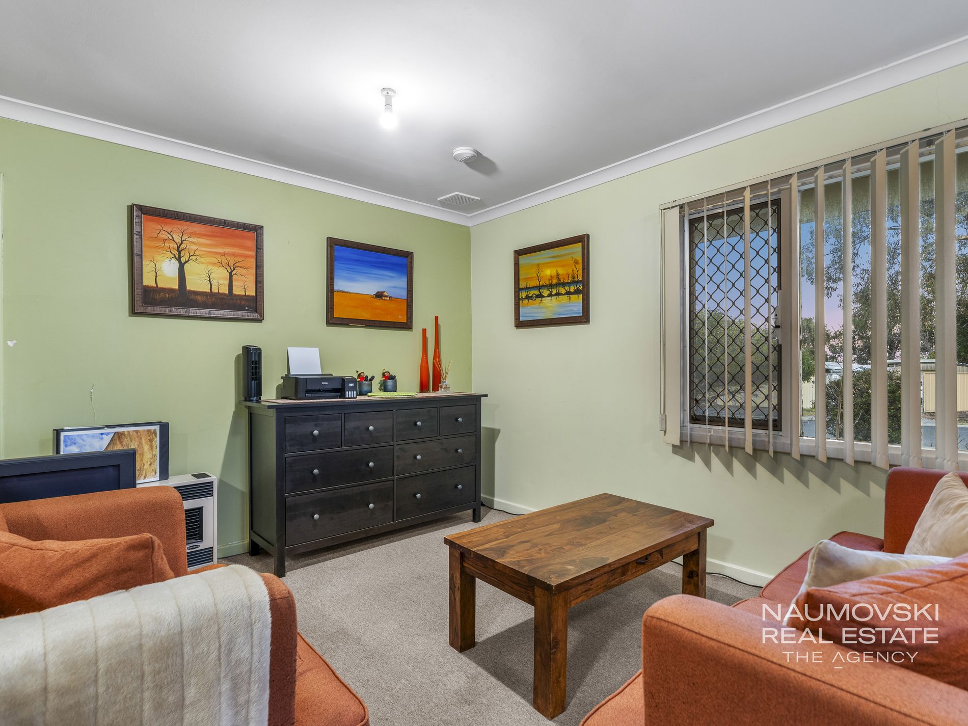 40 Allinson Drive, Girrawheen