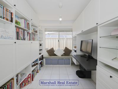 28 Newgain Cres, Carramar