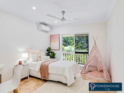 277-279 Toogood Rd, Bayview Heights