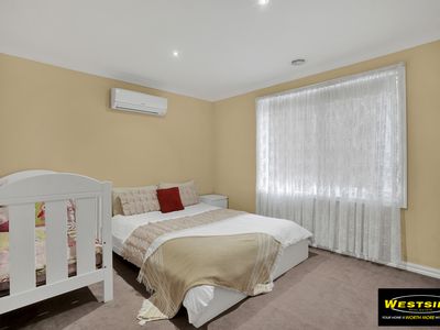 1 / 19 Bailey Street, St Albans
