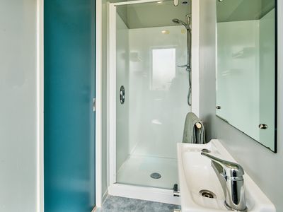 10 Pohutukawa Grove, Titahi Bay