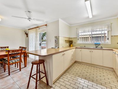 1 / 10 Third Street, Millicent