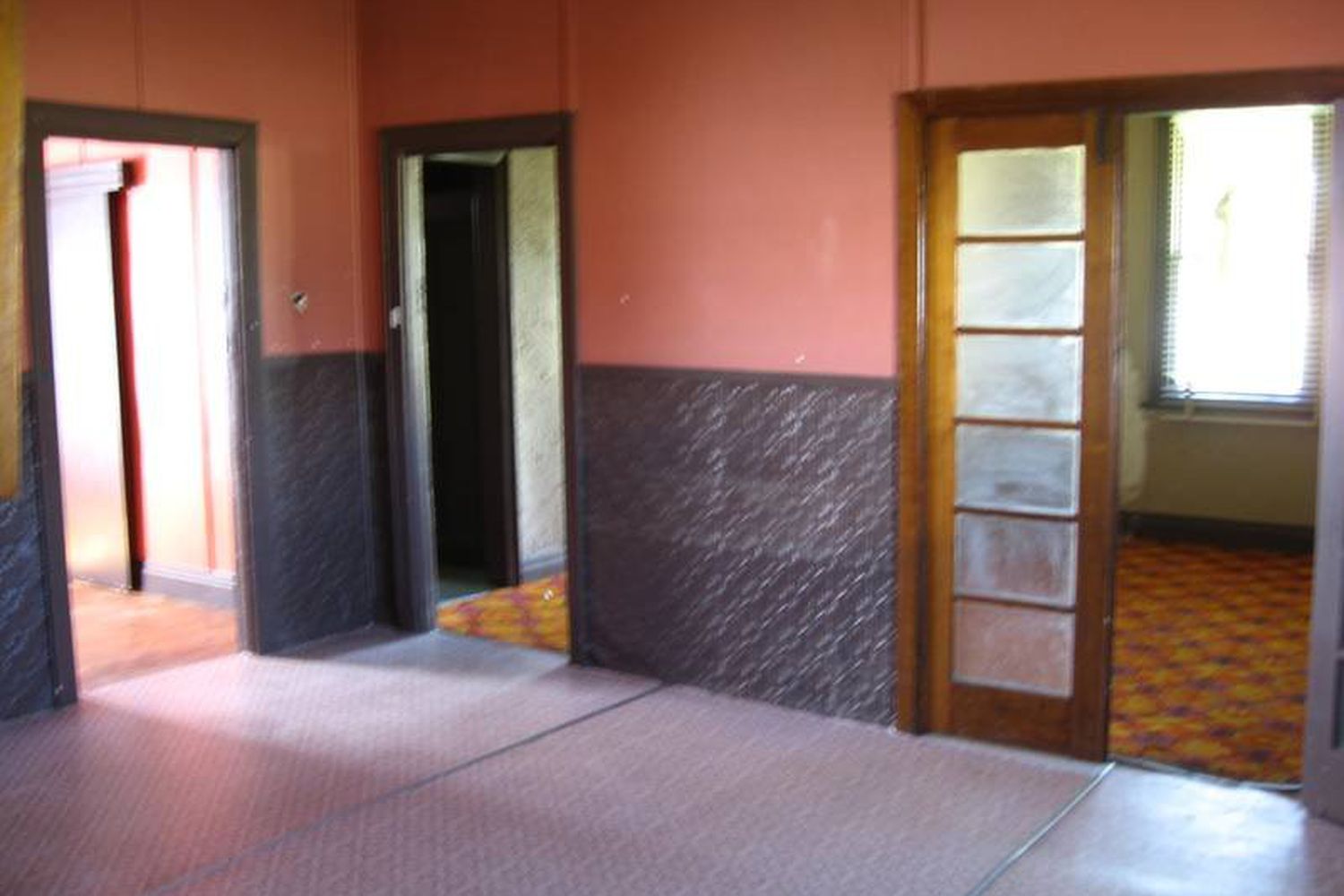 5 Alexander Avenue - - For Rent, Horsham