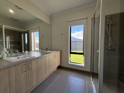 3 Eagle Close, Yarrawonga