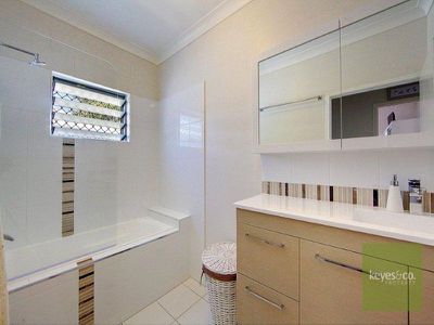 10 Faulkner Street, Burdell
