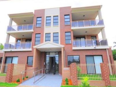 5 / 12-14 Banks St, Parramatta