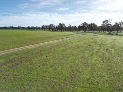 'Willowbank' Urana Road, Jindera