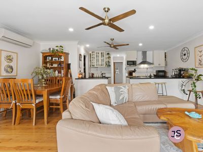25 Granada Avenue, Macquarie Hills