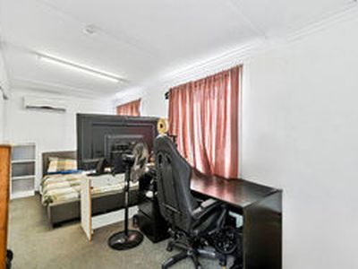 112 James Street, Mount Morgan