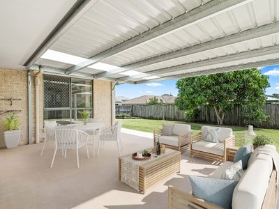 24 Harly Court , Urraween