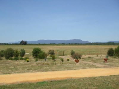363 Stapledons Road, Horsham
