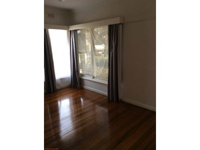 8 Frederick St, Wahgunyah