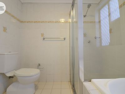 1 / 98 Station Street, Meadowbank