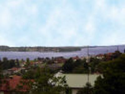 9 Trevor Avenue, Lake Heights