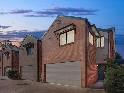 11 / 18 Holland Crescent, Casula