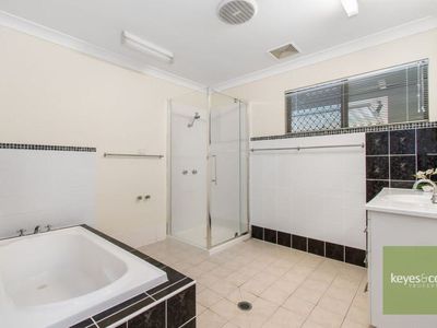 13 Lotus Court, Bushland Beach