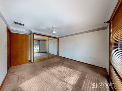 11 Springfield Way, Dubbo