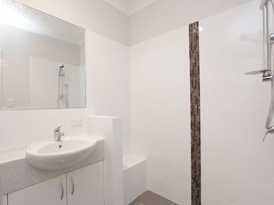 9C Chichester Way, Nollamara