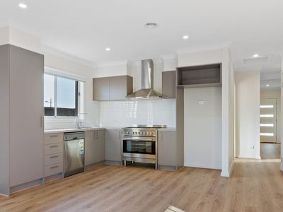 12 Gosfield Drive, Werribee