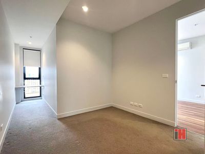 1025 / 18 Albert Street, Footscray