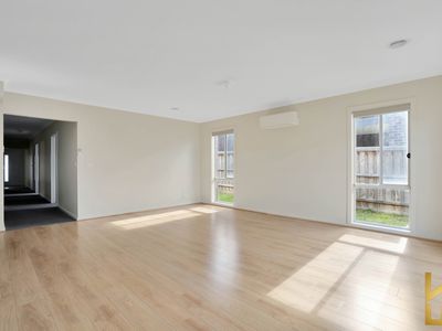10 Lamaro Way, Wyndham Vale