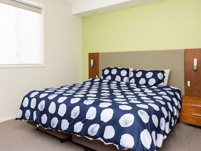 14 / 15 Flame Tree Court, Airlie Beach