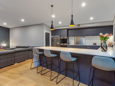 39 Victory Parade, Yanchep