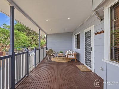 7 Hill End Road, Glenella