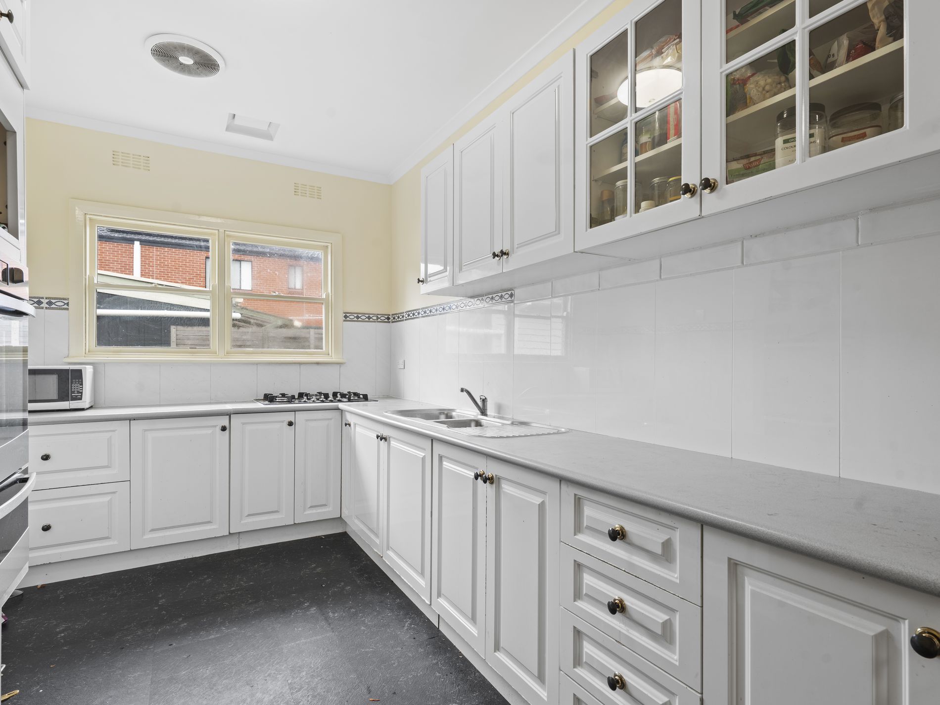 44 Whitworth Avenue, Springvale