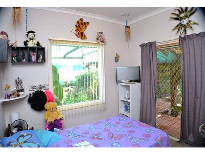 18 Stretton Way, Kenwick